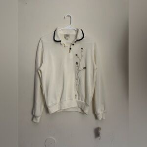 VTG Teddi Women's Ivory Long
Sleeve Sweatshirt Floral
Embroidered Medium